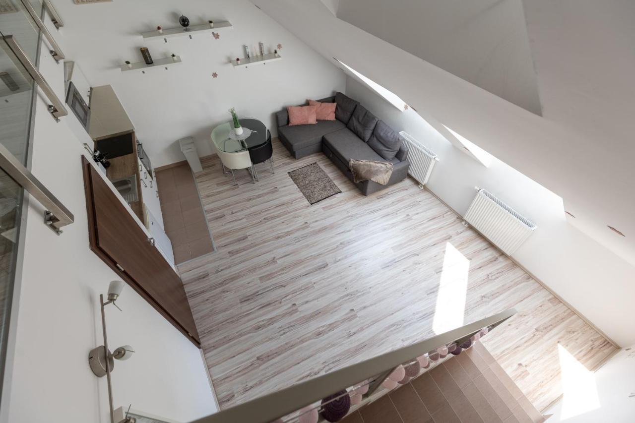 Appartement Prtr W/ Free Parking